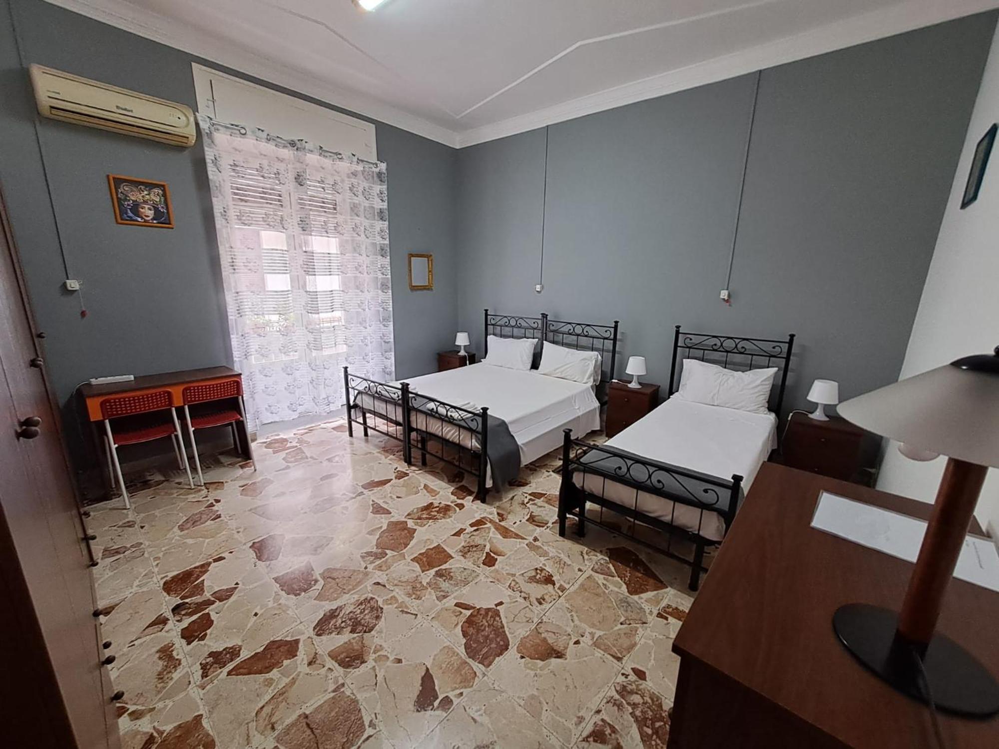 B&B Domus Pina Catania-Fontanarossai nemzetközi repülőtér Kültér fotó