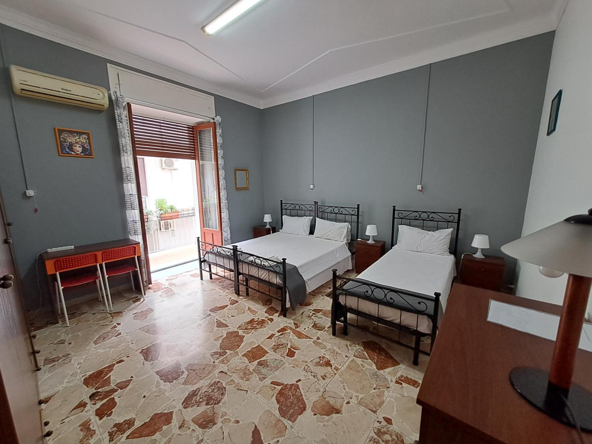 B&B Domus Pina Catania-Fontanarossai nemzetközi repülőtér Kültér fotó