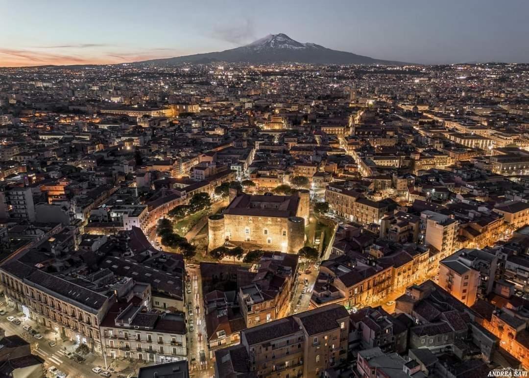 B&B Domus Pina Catania-Fontanarossai nemzetközi repülőtér Kültér fotó