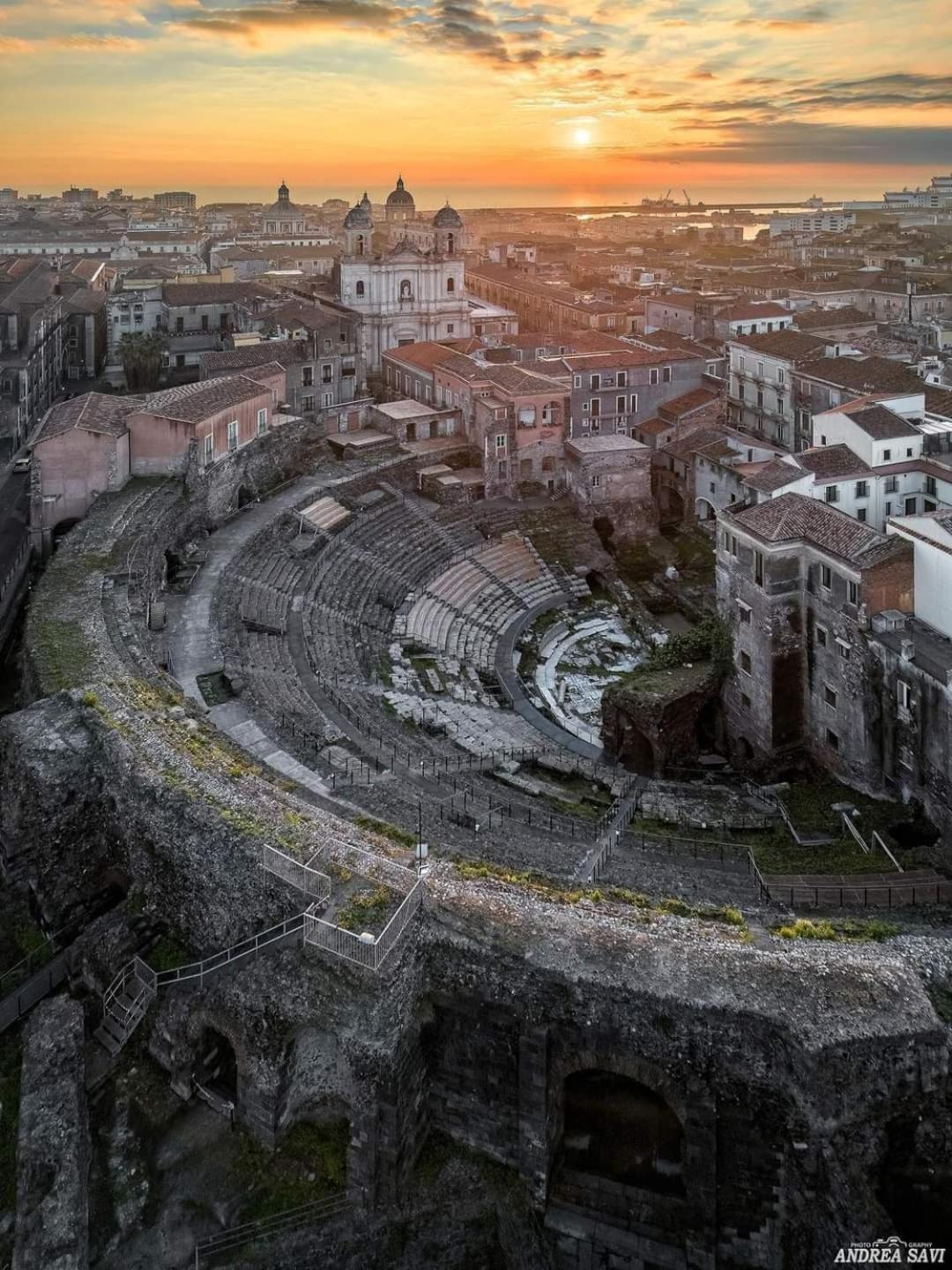 B&B Domus Pina Catania-Fontanarossai nemzetközi repülőtér Kültér fotó